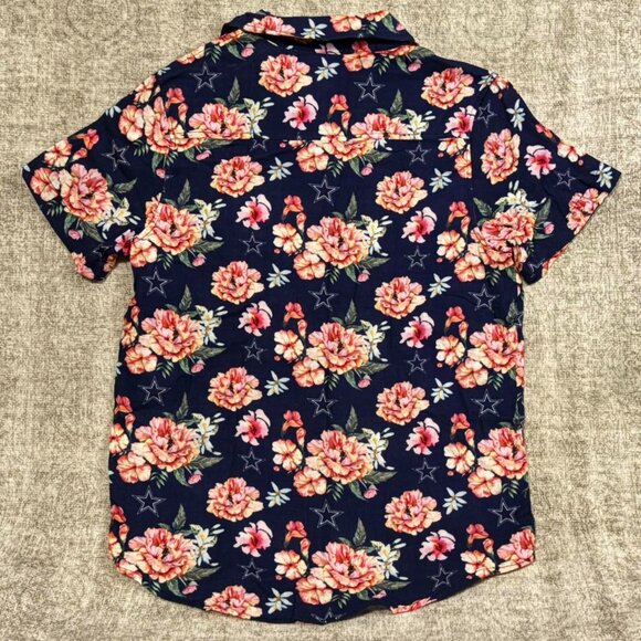 Navy Floral Dallas Cowboys Button-Up Shirt (Size S) - Picture 6 of 7